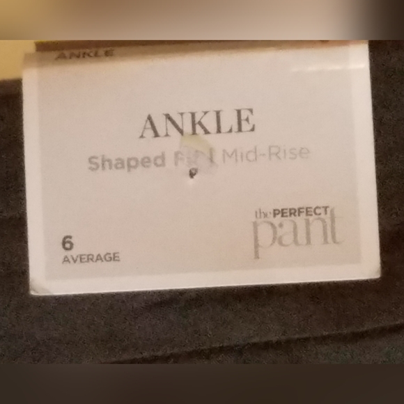 NWT Christopher & Banks Signature Slimming Pants, Size 6 - Picture 10 of 11